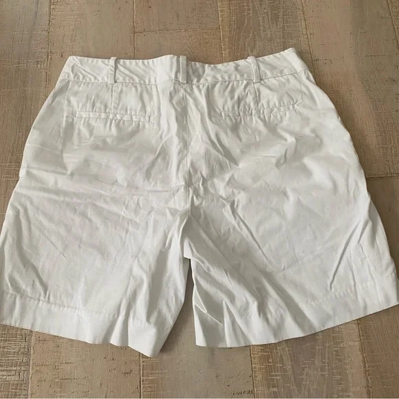 Talbots White Shorts Sz. 8 - Picture 3 of 3
